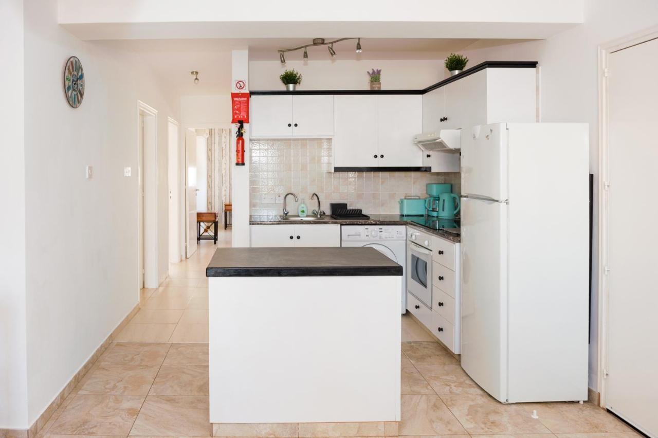 Apartment Sofia 700m Away From The